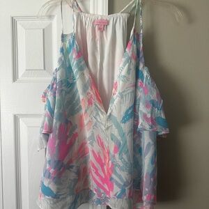 Lilly Polzer cold shoulder Top